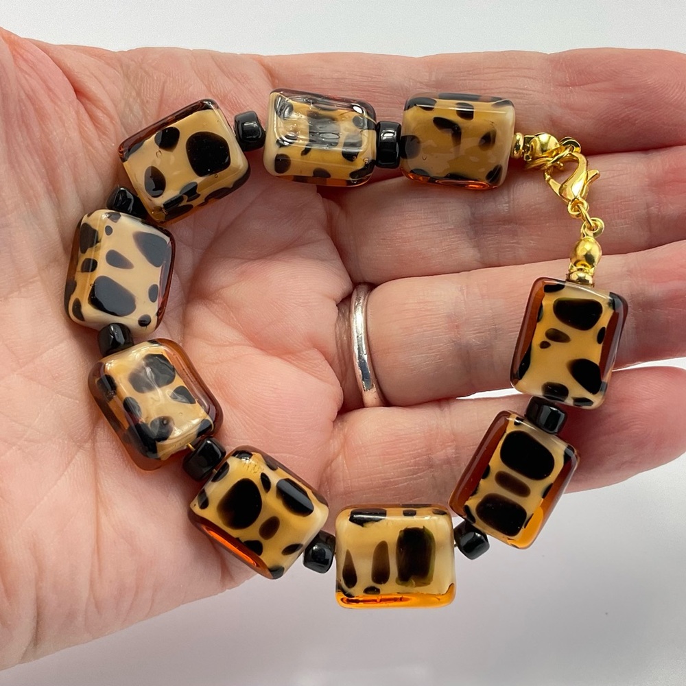 Leopard Pattern Glass Bead Bracelet, Mod, Minimal… - image 2